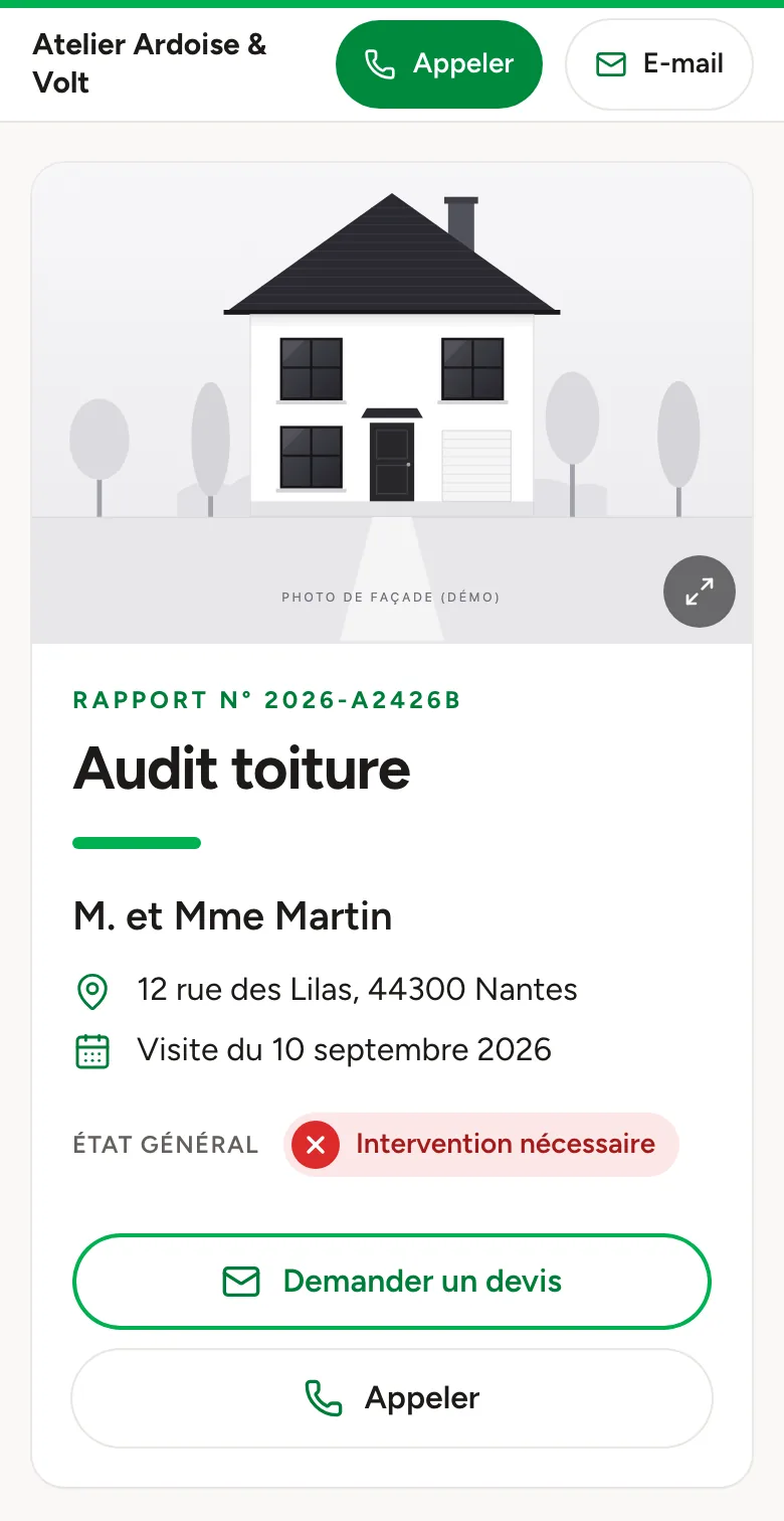 Page du client sur téléphone : couverture du rapport d’audit toiture et bouton Demander un devis
