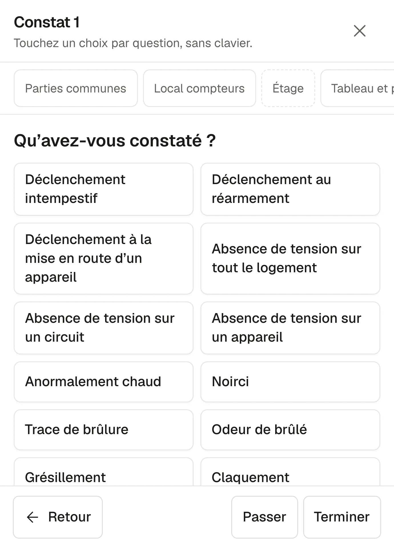 Constat guidé sur téléphone : le chemin déjà choisi, puis la question Qu’avez-vous constaté ? et ses étiquettes