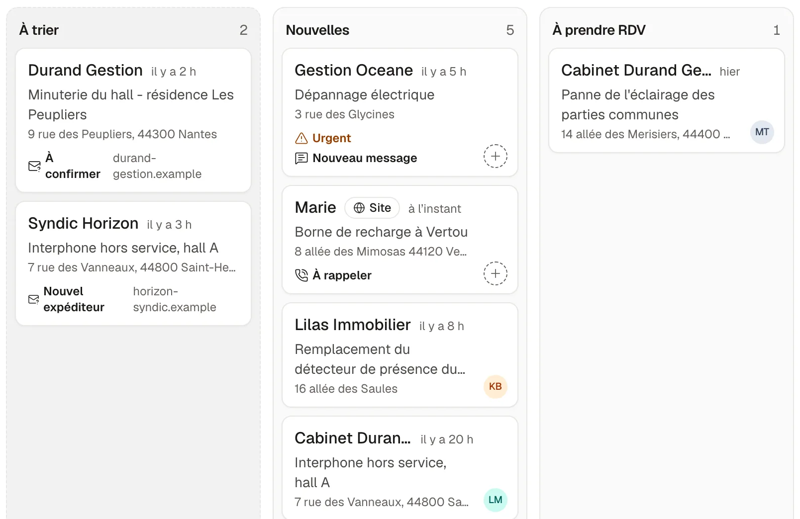 Demandes en colonnes : à trier, nouvelles, à prendre rendez-vous, avec une demande venue du site
